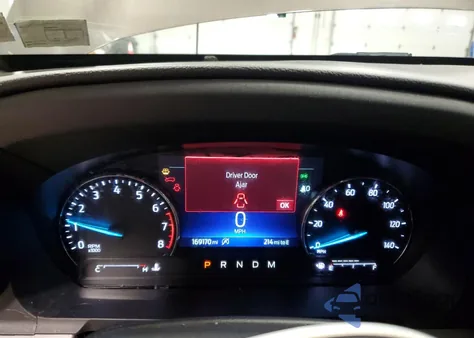 2021 Ford Explorer Xlt from USA, damaged, VIN 1FMSK8DHXMGA77016